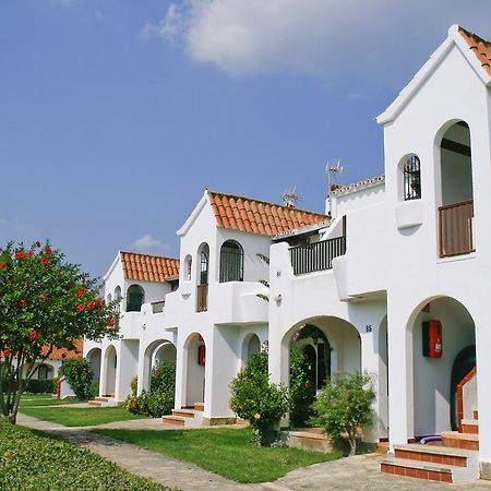 Son Bou Apartments Ngoại thất bức ảnh