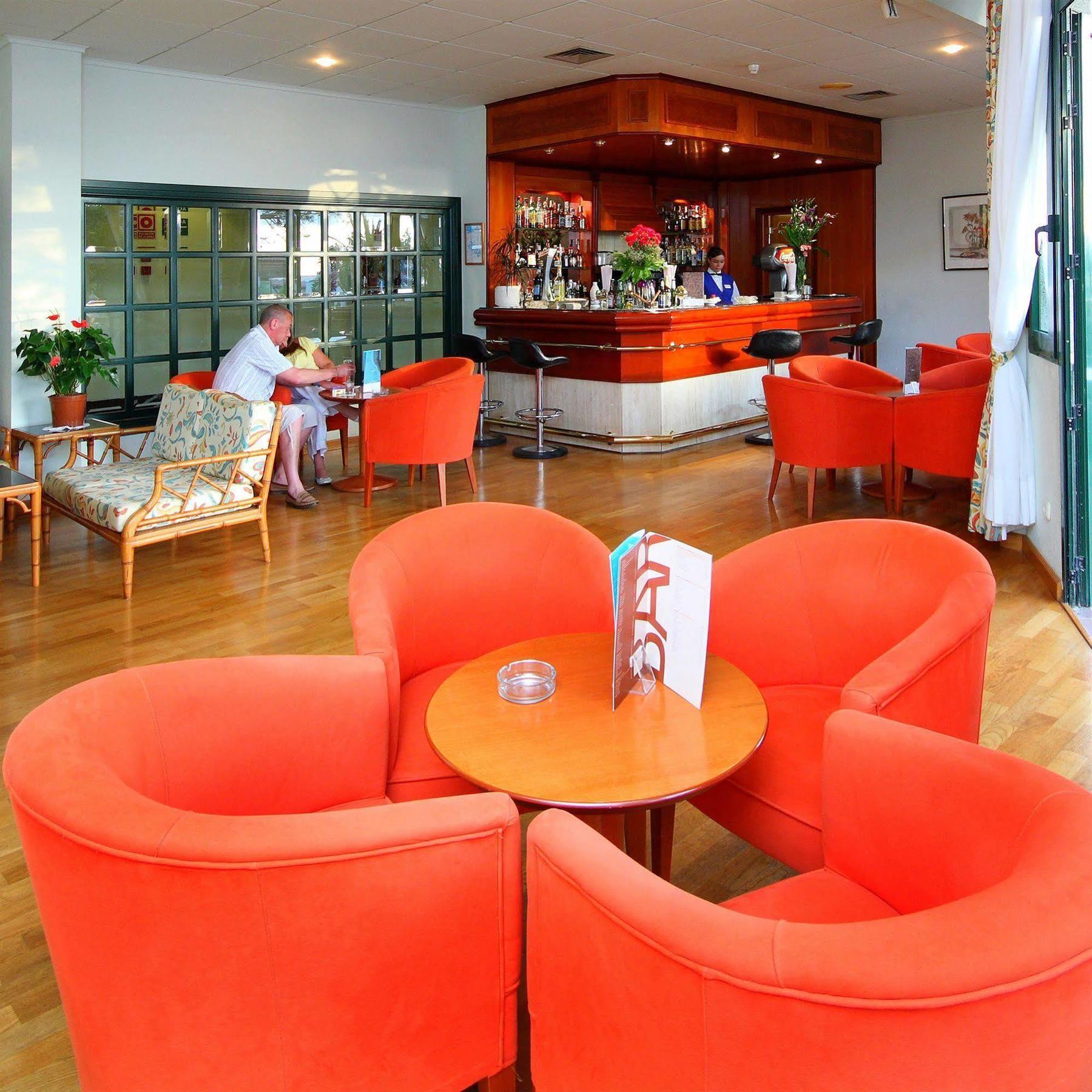 Son Bou Apartments Ngoại thất bức ảnh
