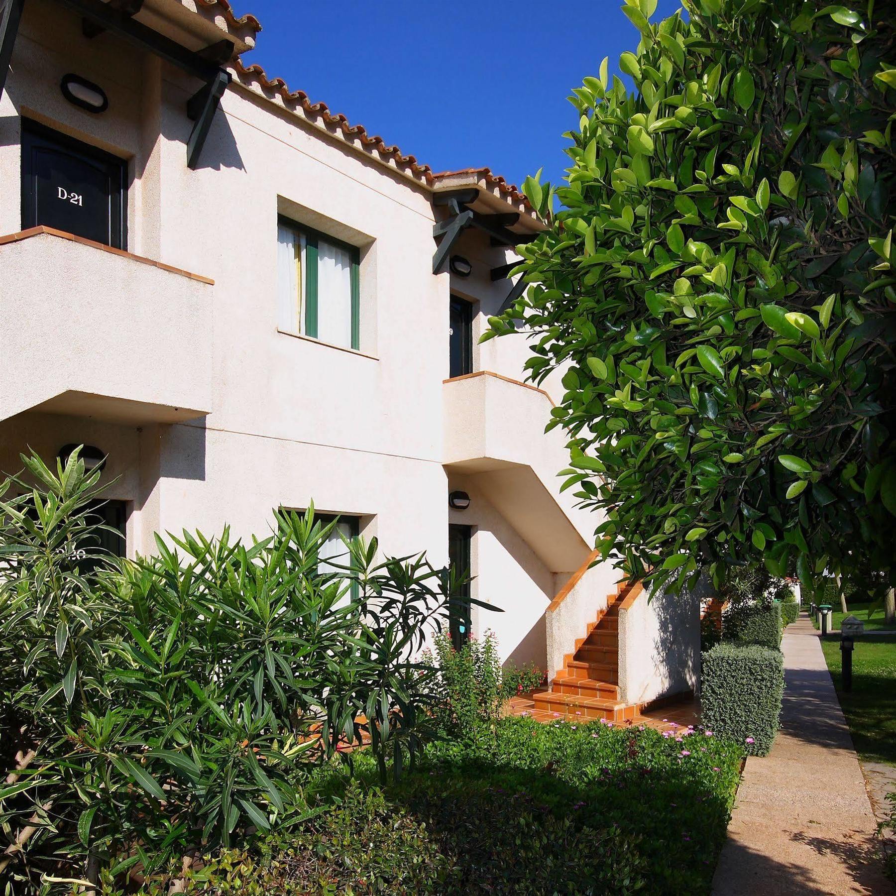 Son Bou Apartments Ngoại thất bức ảnh